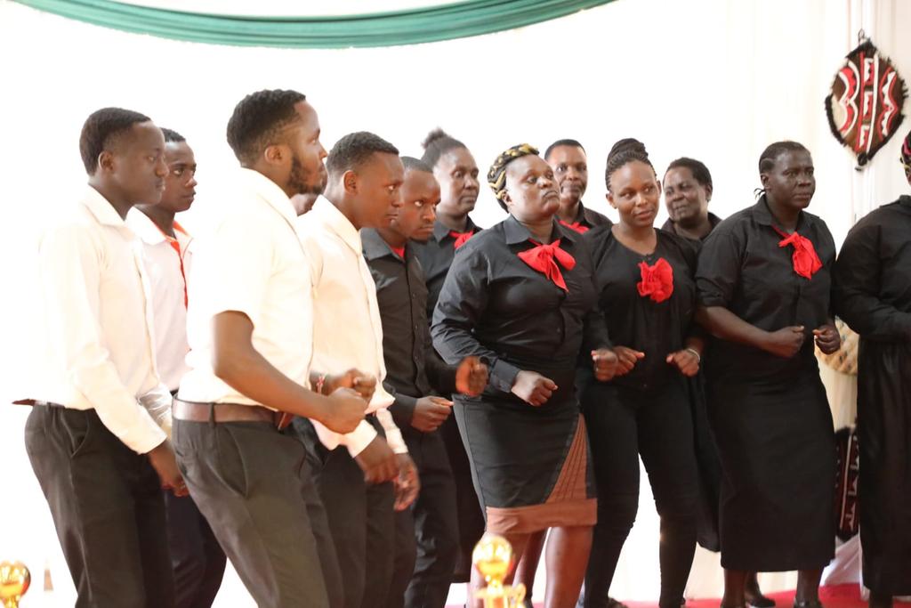 InfoKfcb's tweet photo. Chavakali Friends Choir from @VihigaCountyGov performing a Zilizopendwa Gospel set-piece at the @MusicCultural Winners Concert at Mama Ngina Waterfront, Mombasa. KFCB is among the key partners in the 2021 Edition. @moscakenya @NellyMuluka @ChrisWambua_ @NCIC_Kenya https://t.co/69oeRJBzm9