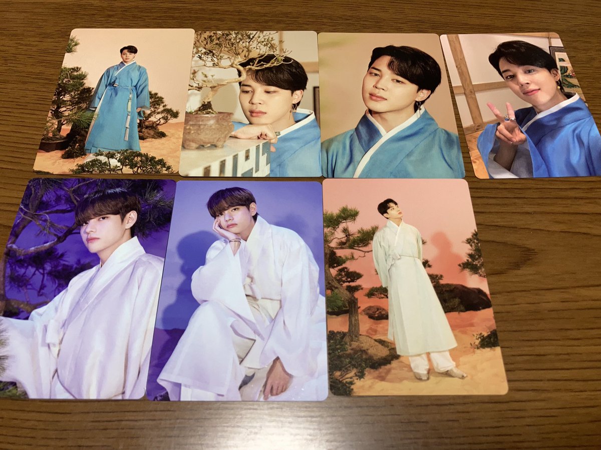 bbk04ayk27's tweet photo. BTS ダルマジュン ミニフォト 交換
譲)写真1,2枚目
求)JIN ジンくん　9 10 11 15
　V テヒョン　テテ　41 42 43 44 47 48
    JK グク　51 52 53 54 56

硬質ケース、防水、同日発送の郵送交換希望です🙇🏻‍♀️よろしくお願い致します🙇🏻‍♀️

RM ナムジュン SUGA ユンギ JH ホソク
JM ジミン
#btsミニフォト交換 https://t.co/Eug4GbaOLe