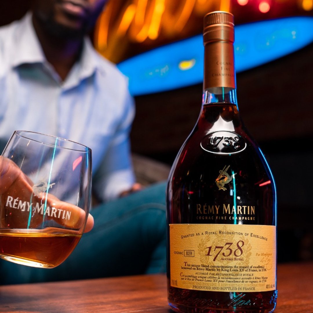 CubanaRsa's tweet photo. Purchase a bottle of Rémy Martin at any Cubaña nationwide and stand a chance to win the ultimate balcony experience with @MAJORLEAGUEDJZ and @rikyrickworld worth R20 000 for you and a friend 🥃 | Strict COVID-19 Protocols Apply. 

#ComeSeeandBeSeen #TeamUpForExcellence https://t.co/yD63LHVgF0
