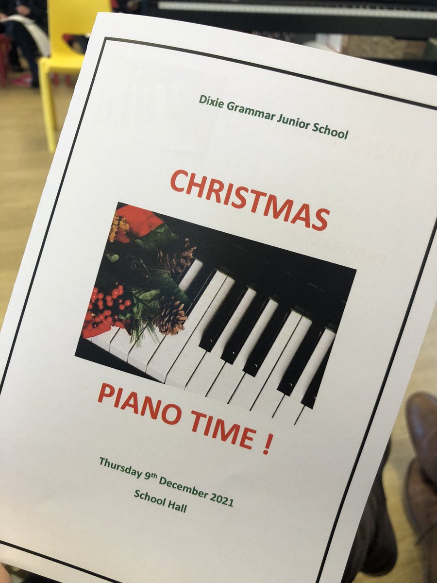 leanne671's tweet photo. Proud mummy moment watching Sam doing his first Piano concert 🎹💙 @DixieGrammar #DixieDifference https://t.co/WOTUOwbZrz
