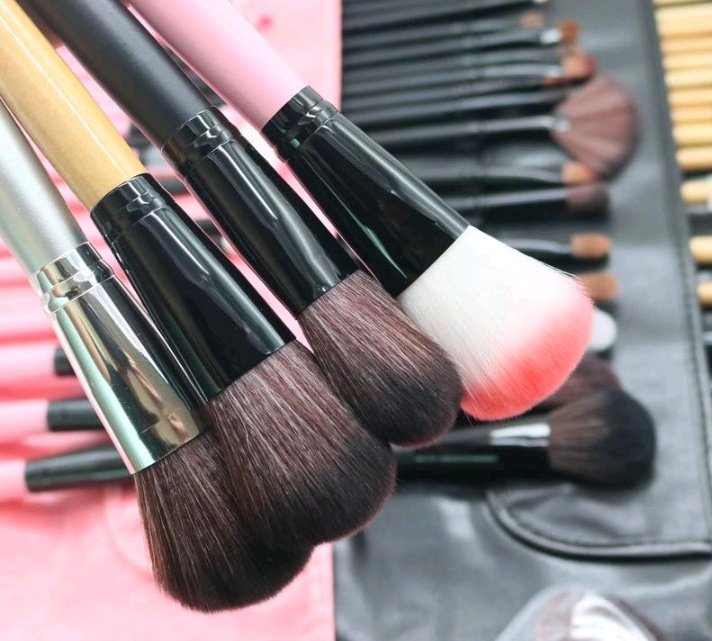 SimpleLookThing's tweet image. PROMO PROFESIONAL

Kuas Make Up Pro 24 &amp;amp; 32pcs Brush Set Make Up Case Pouch K3532

59k
shp.ee/jmr46y5