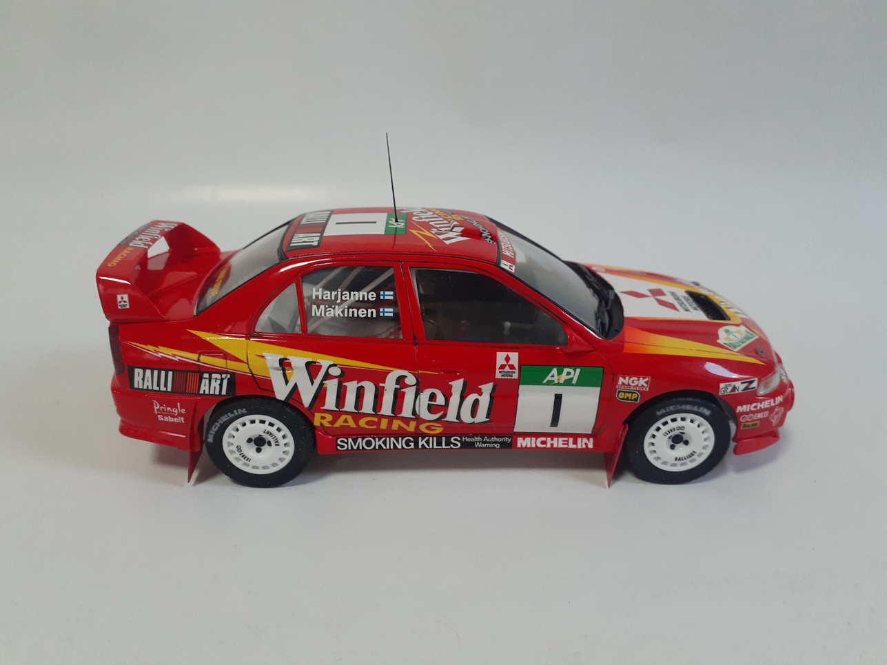 【中古】 Ｒｅｄ　Ｄｉａｍｏｎｄｓ　ｏｆｆｉｃｉａｌ　ｈａｎｄｂｏｏｋ １９９４/三菱自動車フットボールクラブ 中古】 Red Diamonds official