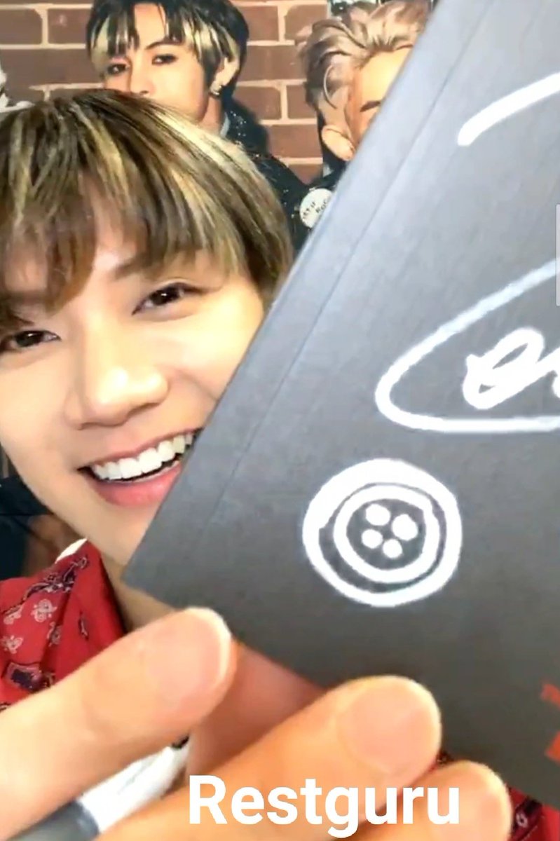 hourly ten tweet media