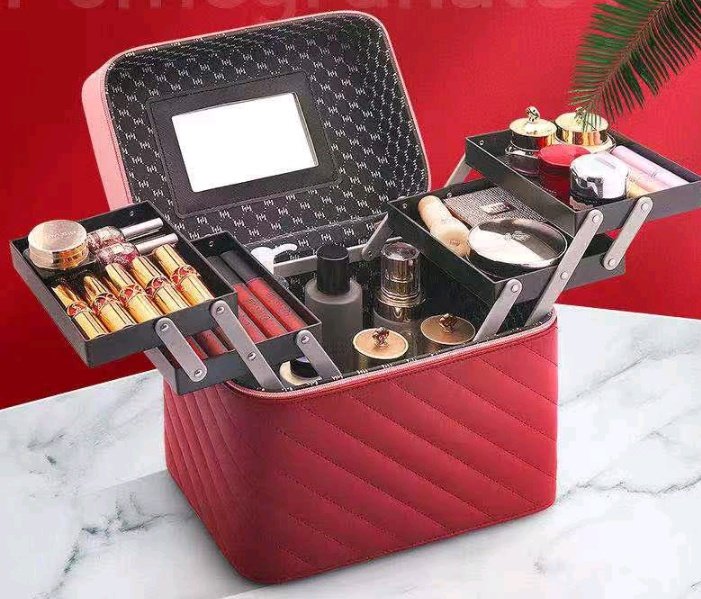 SimpleLookThing's tweet image. Promo Kotak Kosmetik Merek Ekaku

Tas kosmetik cantik bgt,murah punya!
99k
shp.ee/qzejnu5