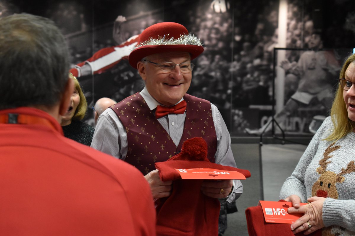 MFCFoundation's tweet photo. #MFCFoundationMiddayMessage

The Legends Lounge at the Riverside was once again the setting for a special afternoon as @Boro and @MFCFoundation came together to host a dementia friendly dance with @DFMIDDLESBROUGH 

Photo gallery 👇 
https://t.co/FgDDyKlLKr https://t.co/1PZ7fOrQZI