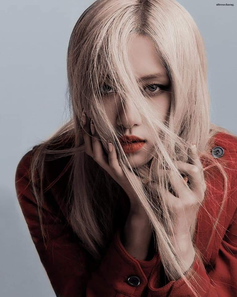 Fl mình với mn. Mình sẽ Fl lại ạ. Giúp mình với.. reweet hiups mình nha mn. #MAMAVOTE #rosé