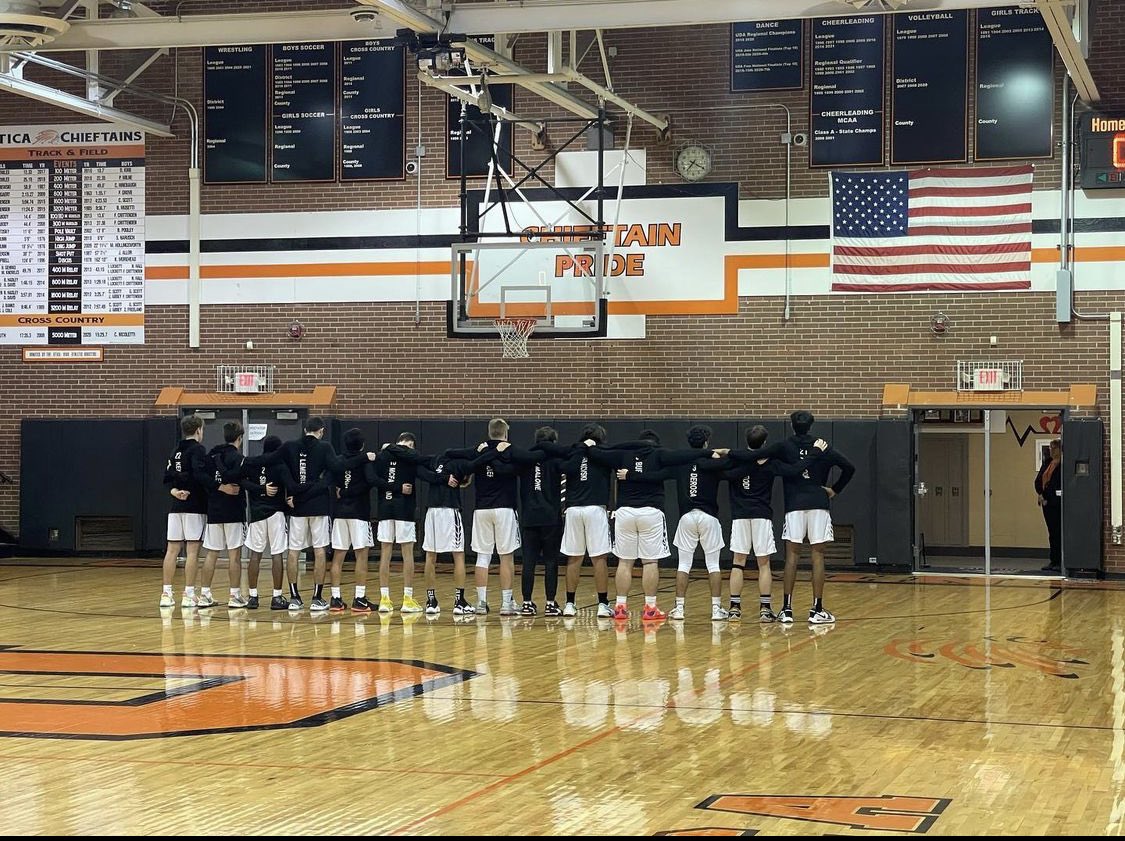 TheUticaTribe's tweet photo. Business trip tonight @ ford….
⏰7
Theme: Whiteout⚪️
Bring that energy‼️
#beatford
#forthetribe https://t.co/aT3MsQvZ95