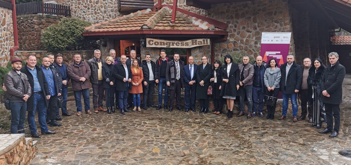 <a href="/UNODC_Firearms/">UNODC Firearms Trafficking</a> organized 4th inter-institutional workshop in 🇲🇰 for exchange of information between police, prosecution &amp; customs gathering 26 participants. The event is organized under #SALW #Roadmap2024 funded by 🇩🇪🇬🇧🇸🇪🇫🇷🇳🇱🇳🇴 &amp; supported by 🇪🇺