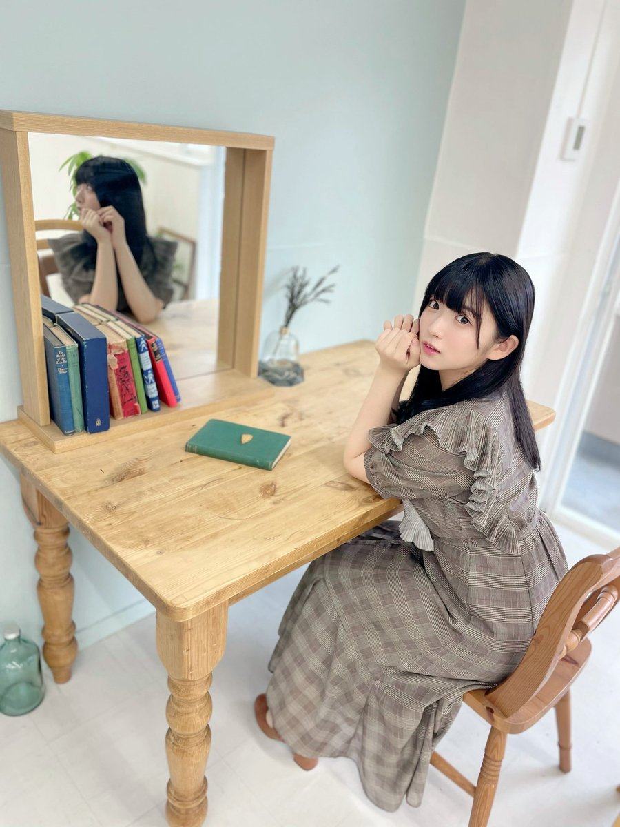 amane_bushi's tweet photo. #ねすけじゅ〜る 更新🌟
16日の #バンドリTVLIVE が追加されたよ🦋
12月ワクワク沢山🦄🌸 https://t.co/RKiU91wMks