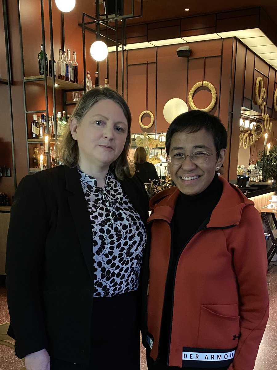 caoilfhionnanna's tweet image. In Oslo Town Hall to celebrate our inspirational, brilliant client, @mariaressa. Shortly she will be awarded the #NobelPeacePrize along with Dmitry Muratov. This is such an important moment for Maria, @rapplerdotcom & the Philippines, & for journalists globally. #HoldTheLine