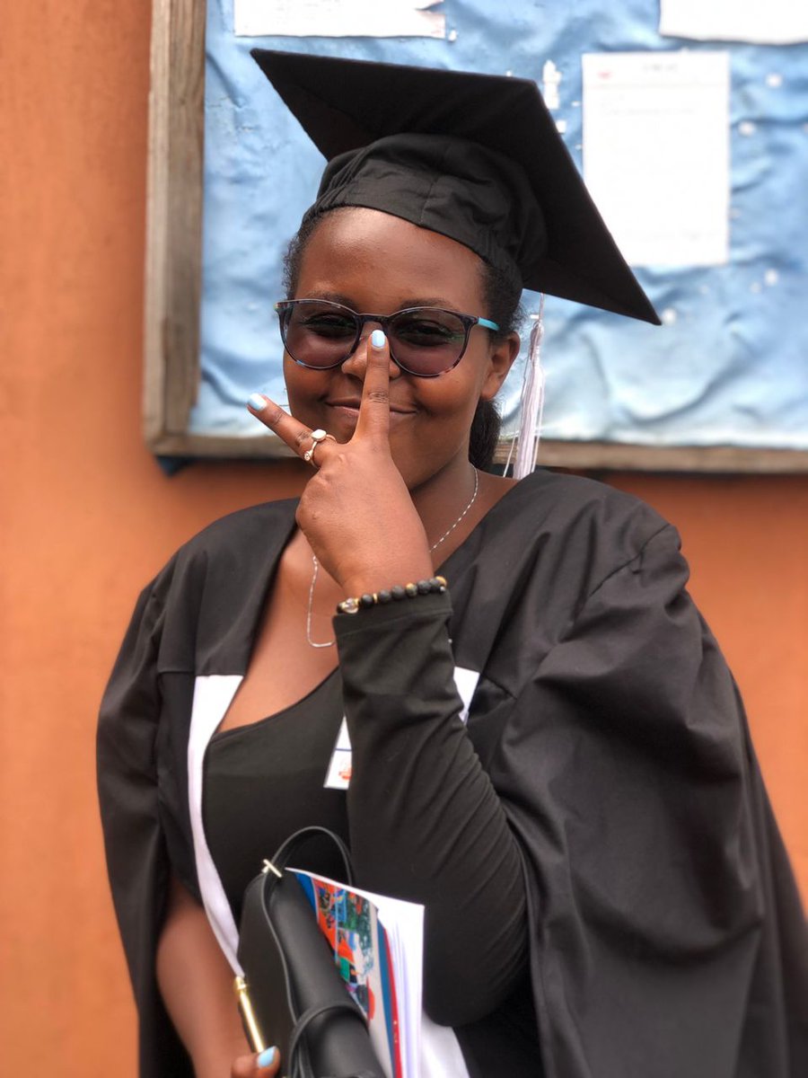 GraceSparksN's tweet photo. Yoooooo we made it
#Umcat13thGraduation https://t.co/y36wA7IhUd