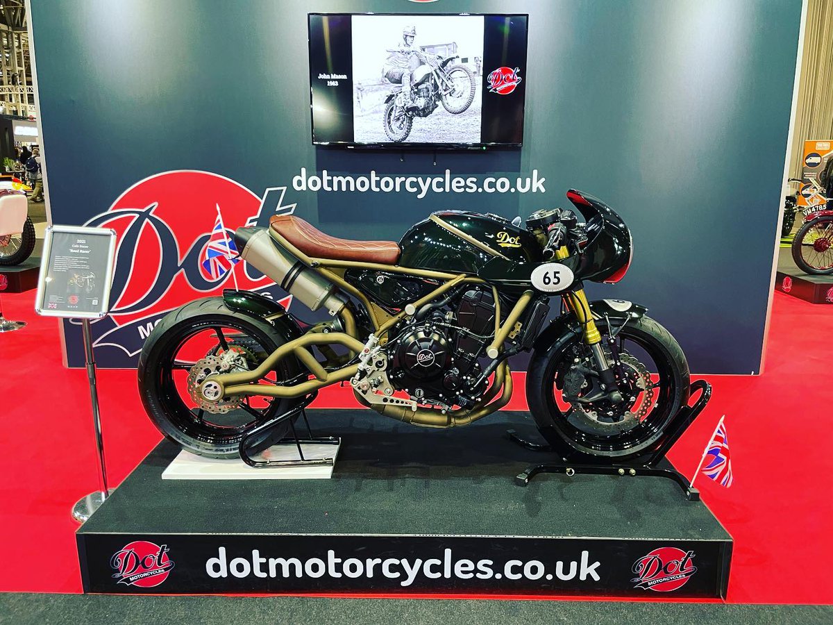 motorcycles_dot's tweet photo. What a team effort by the lads and lasses @motorcycles_dot to get our Reed Racer ready for the show. Well worth the effort as it takes best in show… Dream Big and You Just Never Know #bestinshow #dotmotorcycles #devoidoftrouble #proudmoment  #itsnotthesizeofthedoginthefight https://t.co/GGPWVCBLMu