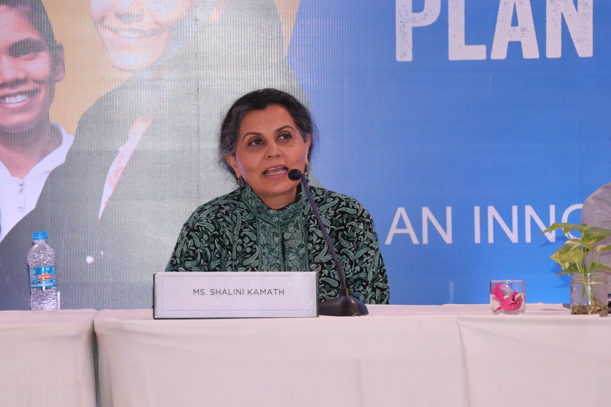 Plan_India's tweet photo. The session on “Towards Eliminating Gender-based Violence in all its Forms” came out with key recommendations for effectively dealing with Gender-based Violence. Sharing some snapshots of the session.
#BuildBackBetterWithGirls
#GenderBasedViolence 
#HumanRightsDay https://t.co/EUc9TmQjBN