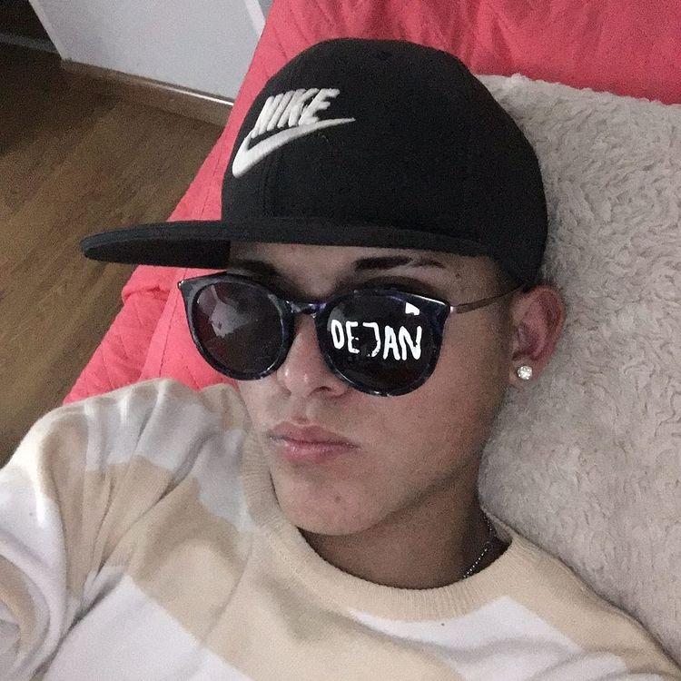 🤔