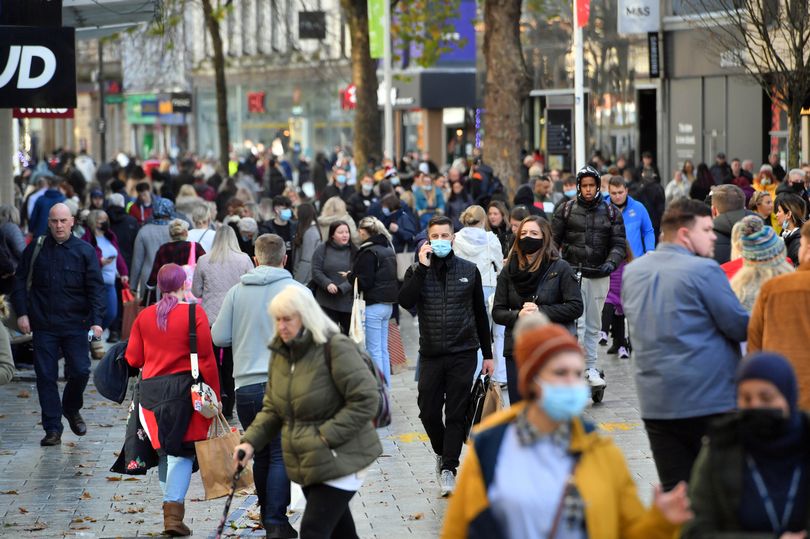 The full Covid rules now in place in Wales
bit.ly/3ycOeYR