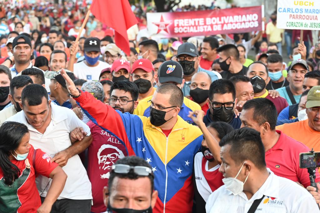 Pueblo barinés, tal como les prometí, estaré activo, recibiendo propuestas, sugerencias, denuncias del noble Pueblo de Barinas en la siguiente dirección de correo:

contacto@jaarreaza.org.ve 

¡Vamos juntos a recuperar la Barinas hermosa!
