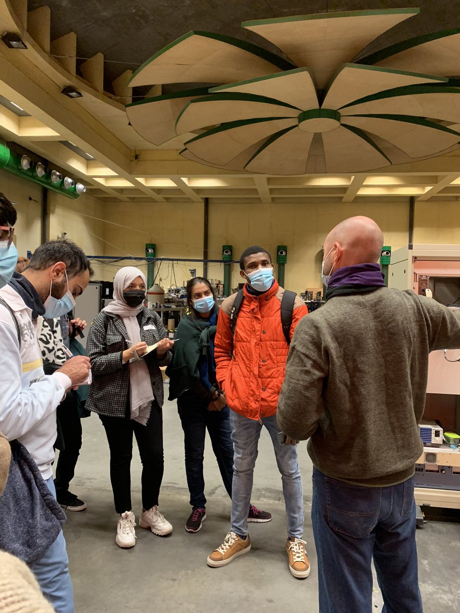 NucPhys's tweet photo. Yesterday we visited one of our associated centers: National center of accelerators. CNA is a joint center of the @unisevilla, Junta de Andalucía and CSIC. It is a Unique Scientific-Technical Facility, dedicated to interdisciplinary research and therefore open to external users. https://t.co/IJX4xDpvsN