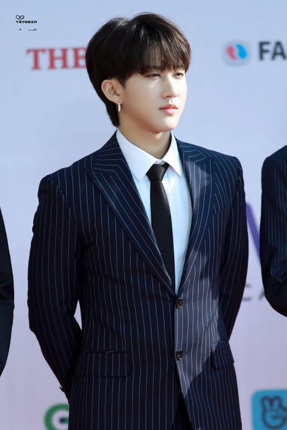 MangaMa17's tweet photo. #MAMAVOTE #straykids 
я не  плачу,это просто идеальный мужчина в глаза попал https://t.co/Y8n94XTvo4