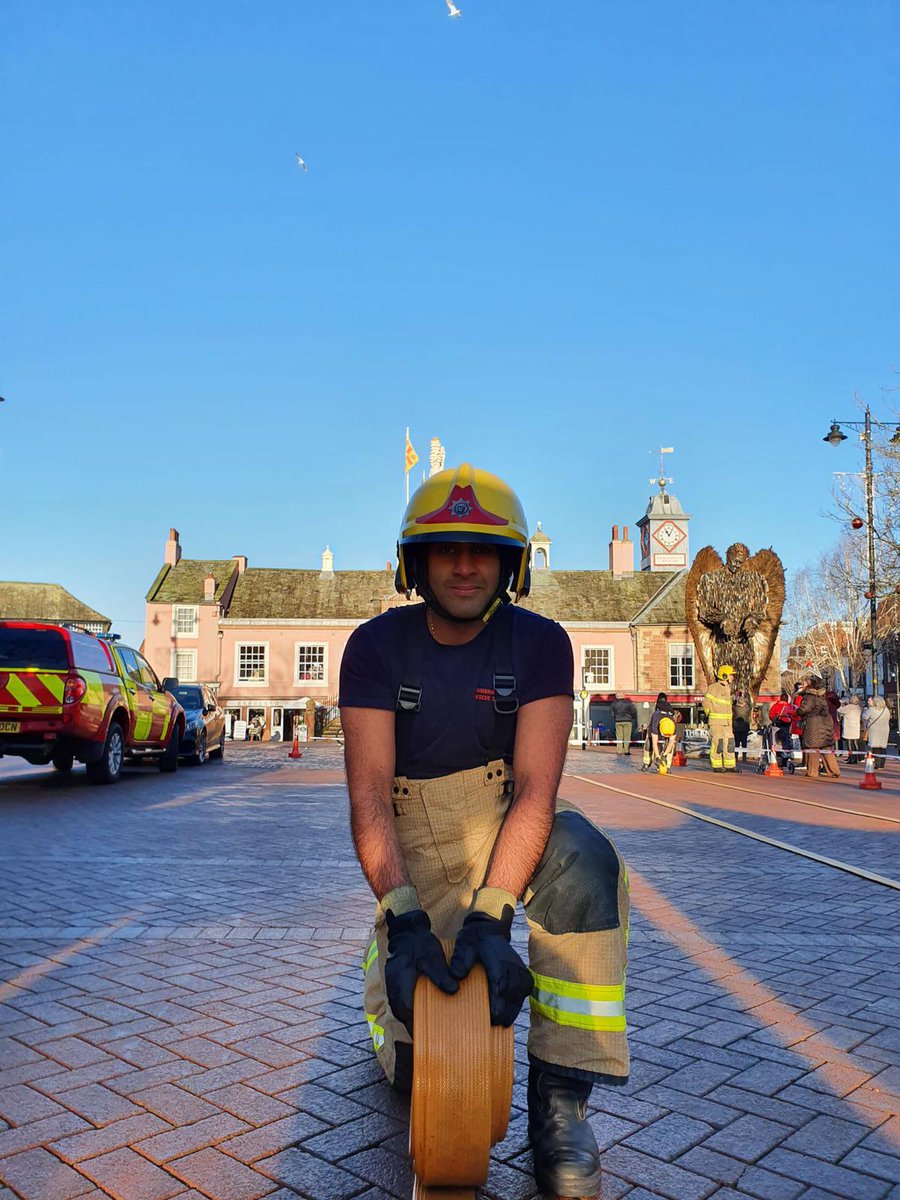 CumbriaFire's tweet photo. Our new recruits are doing a fantastic job so far in their charity challenge! The team of six are rolling out as many 25 meter lengths of fire hose as possible in 4 hours.

You can donate here 👉 https://t.co/ZeaB92L22C https://t.co/WoVRRNsvnF