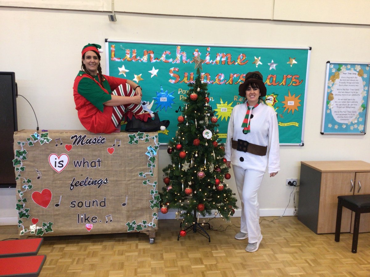 RT @peartreeinfants: Elf on the Shelf and Mrs Snow are having a fun filled Friday to raise money for @savechildrenuk https://t.co/4NZv7I7fMu