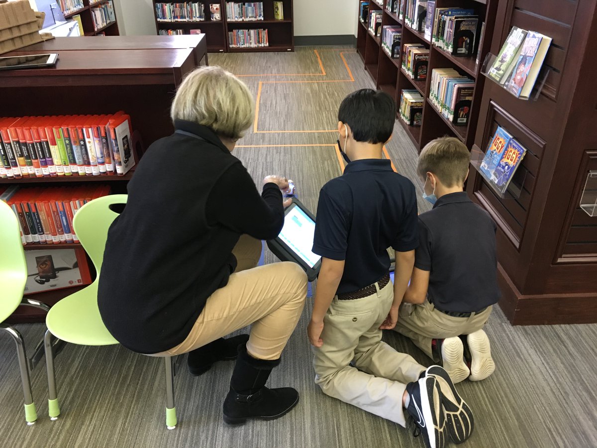 ginannf's tweet image. Finishing up our #HourofCode2021 week today! We set up stations throughout the Learning Commons so all students had the opportunity to visit and try different coding activities. @CurreyIngram