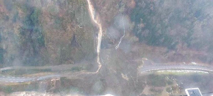 HauBarras's tweet photo. Pensée au Maire de #Cauterets avec qui nous échangions hier dans le cadre de nos rencontres @brgm @opcc sur le CC dans les Py et les #RisquesNaturels. Il réunissait dans la foulée sa commission locale de #sécurité pour faire face à cet épisode extrême. Courage à sa population. https://t.co/rCPkP8Uj6b