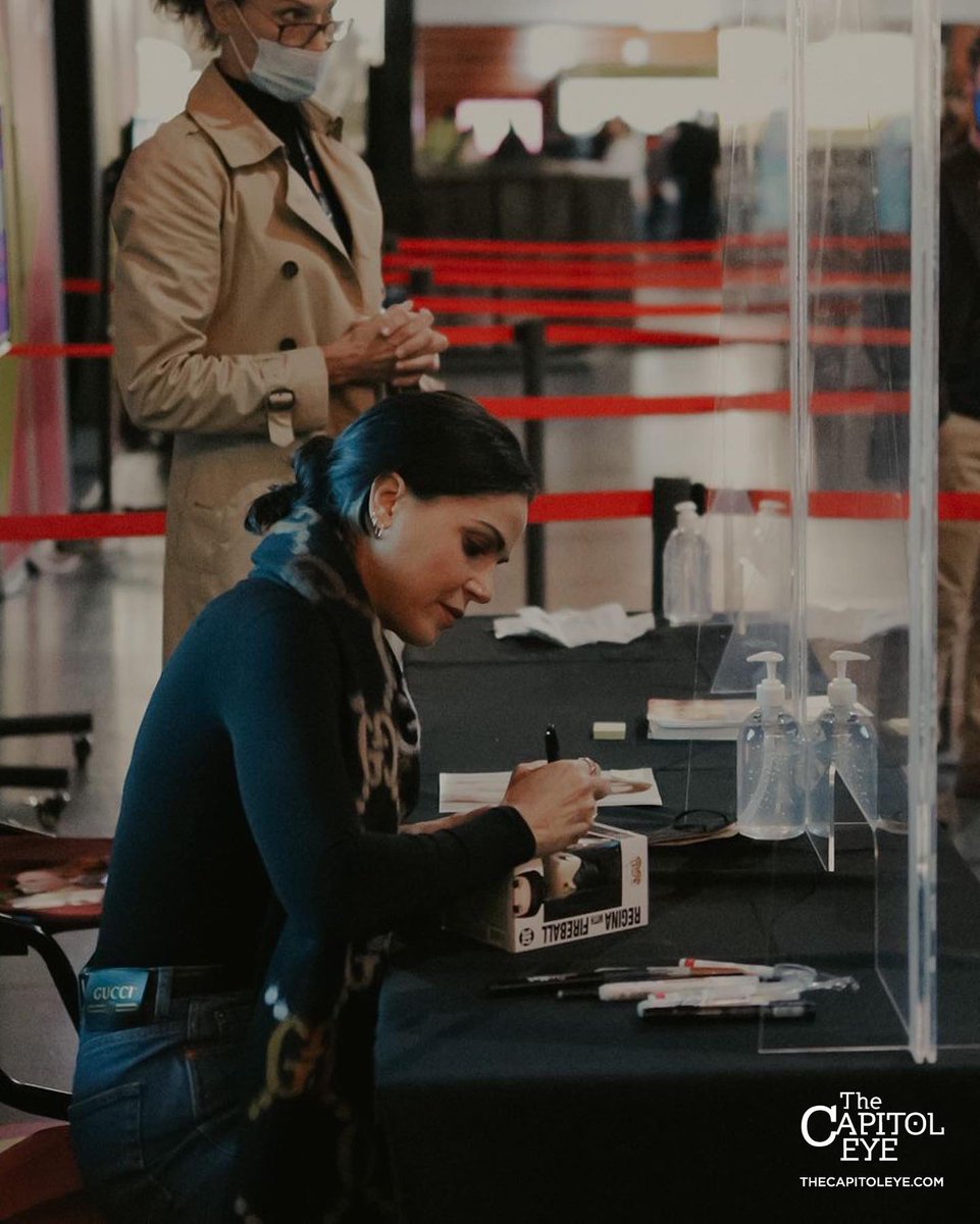 <a href="/lanaparrilla/">Lana Parrilla</a>’s signing session at @comicconportugal. ✍🏻 Photos by <a href="/ellaaazzz_/">Ella</a>. #LanaParrilla #COMICCONPORTUGAL