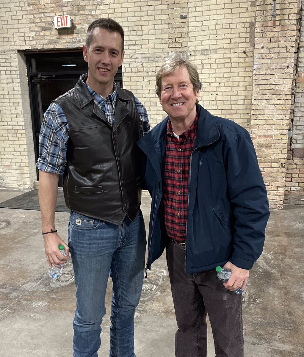 Jason Lewis tweet media