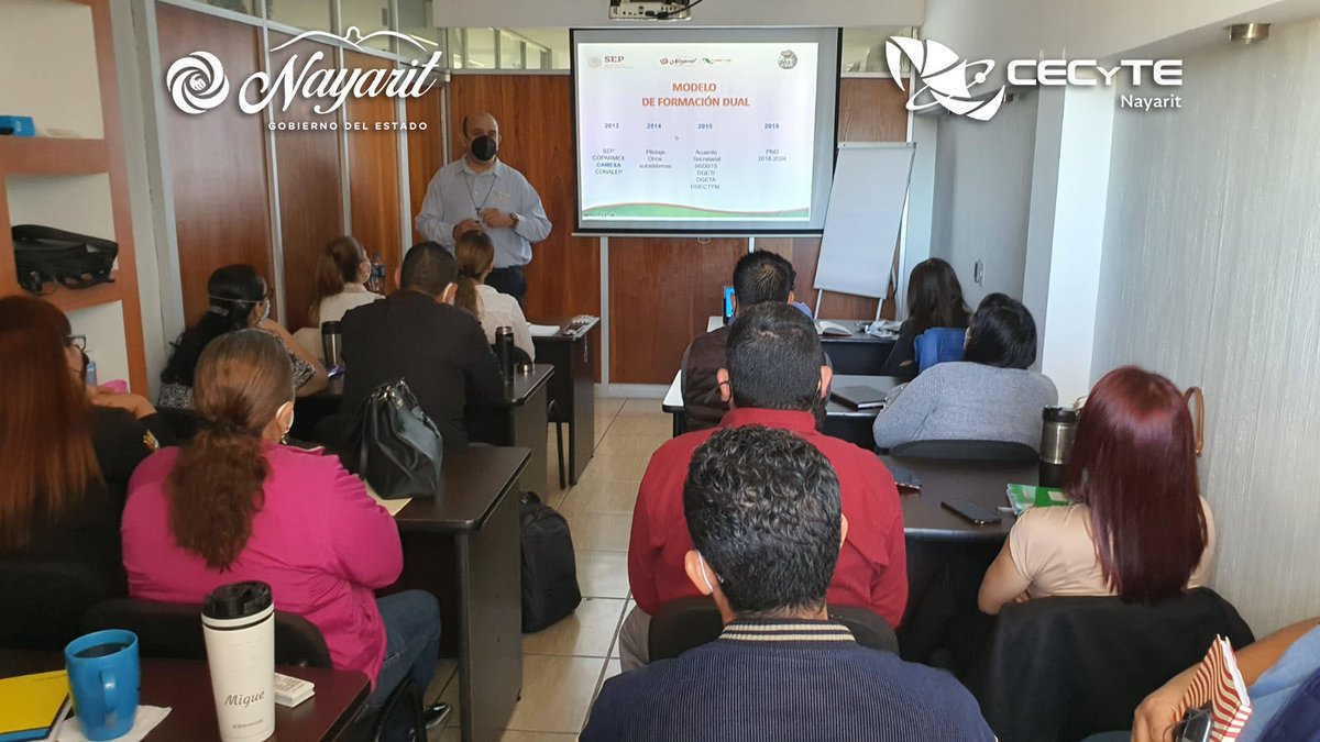 El pasado 8 de diciembre, se realizó una capacitación para personal docente, coordinadores y administrativos del Plantel Tepic sobre el Modelo de Formación Dual.
#SomosCECyTEN