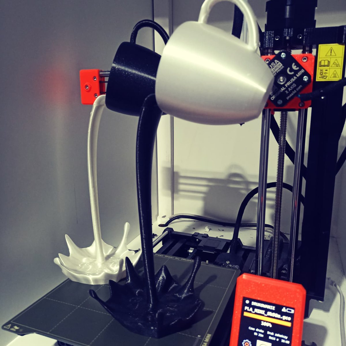 Filament_MD's tweet photo. Like many of you, we are #coffee lovers. That's why I had to #3dprint these great models by : bwaslo
https://t.co/tut3VcYV6r
#3Dprinted on @josefprusa #prusamini
0.15 layers
@prusament Galaxy Black
#devildesign Silk white
#prusalive @MattStultz @TheZuza https://t.co/AOaOXJtY18