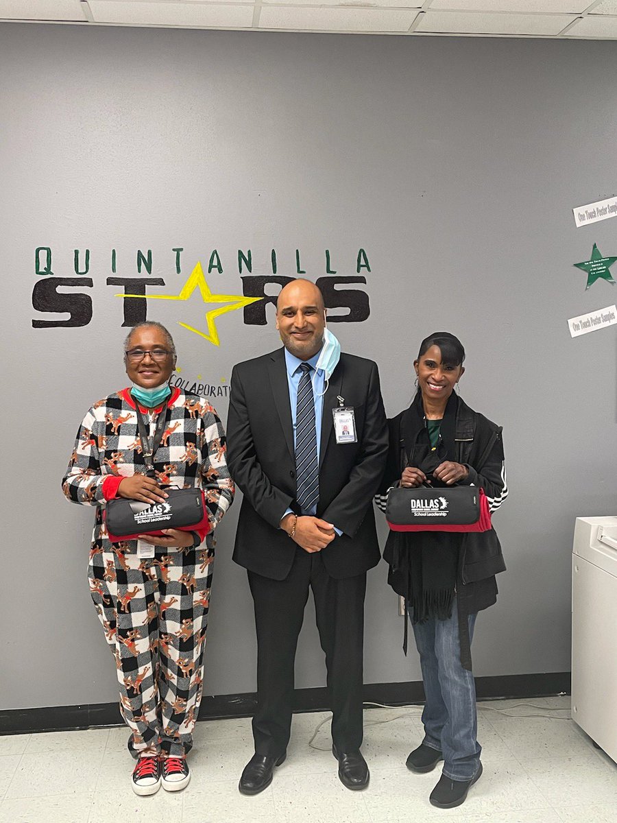 SHussainDISD's tweet photo. Secret Santa stopped by Quintanilla MS to show teachers and staff appreciation! #dallasisdholiday @roshonda_brown @MRamirezDISD https://t.co/eTgXbbl1Ad