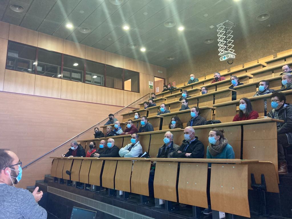 oviancri's tweet photo. Avui ha estat dia d'assemblea, de reunir-nos (aquest any sí 😅) i fer anàlisi de l'any passat tot compartint experiències per un millor futur. #ancri https://t.co/GtpMG4iFMq