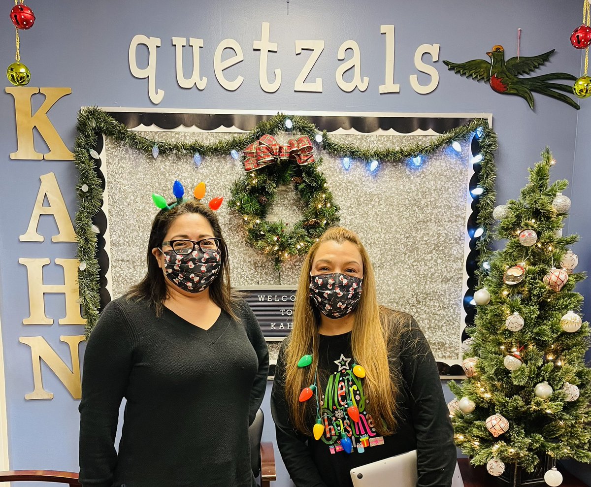 AshleyLCampos's tweet photo. These two superstar administrators at @KahnElementary brightened my day with their bright lights and holiday cheer!🎄 @MolinaSunset @DISDPadgett @maria_salyards @DallasISDLeads @dallasschools @MonicaMarquez09 #DallasISDHoliday https://t.co/u22zrOBiGI