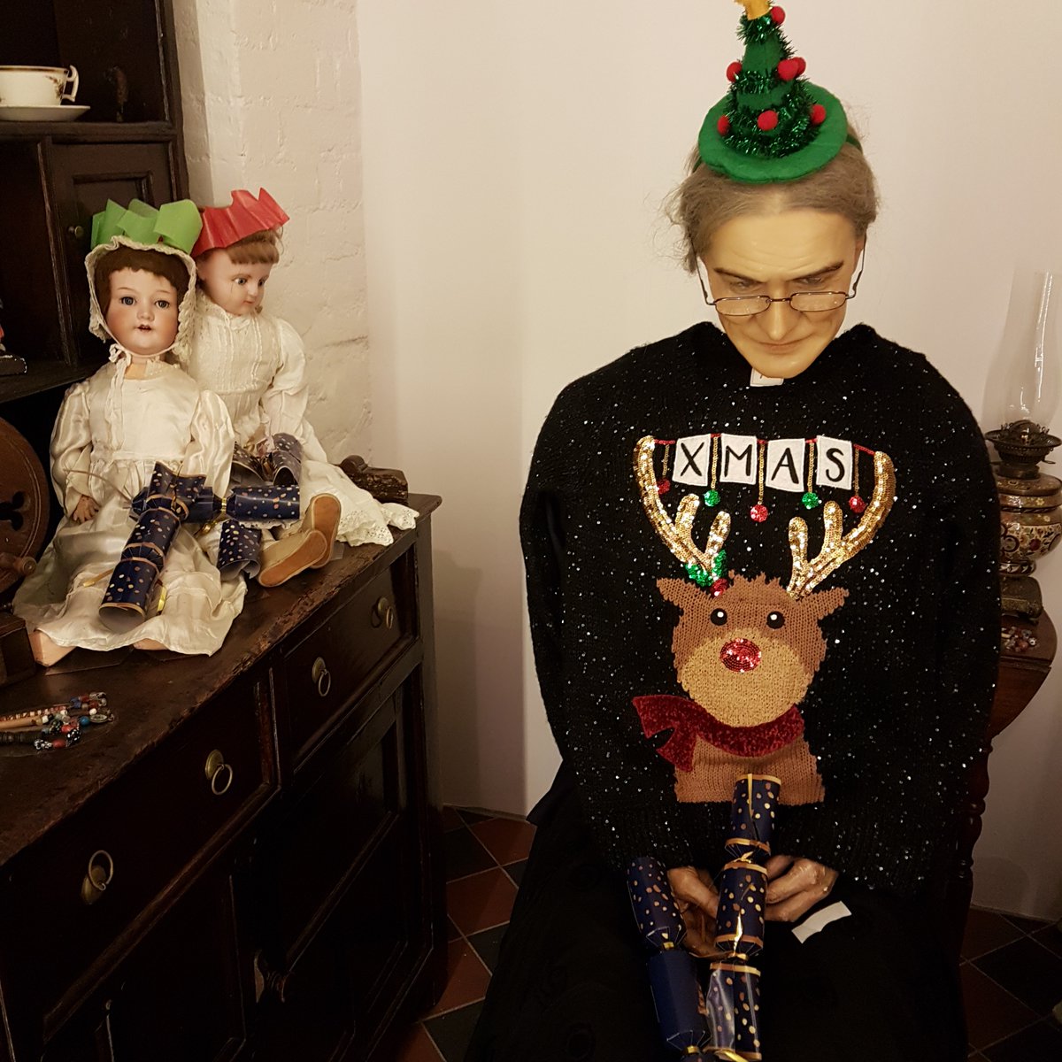 Well today is Christmas Jumper day for Save the Children. I just had to share my jumper with you all. I do love a bit of sparkle. I hope you have yours on too! <a href="/WardownHouse/">Wardown House, Museum and Gallery</a>  #acesupported