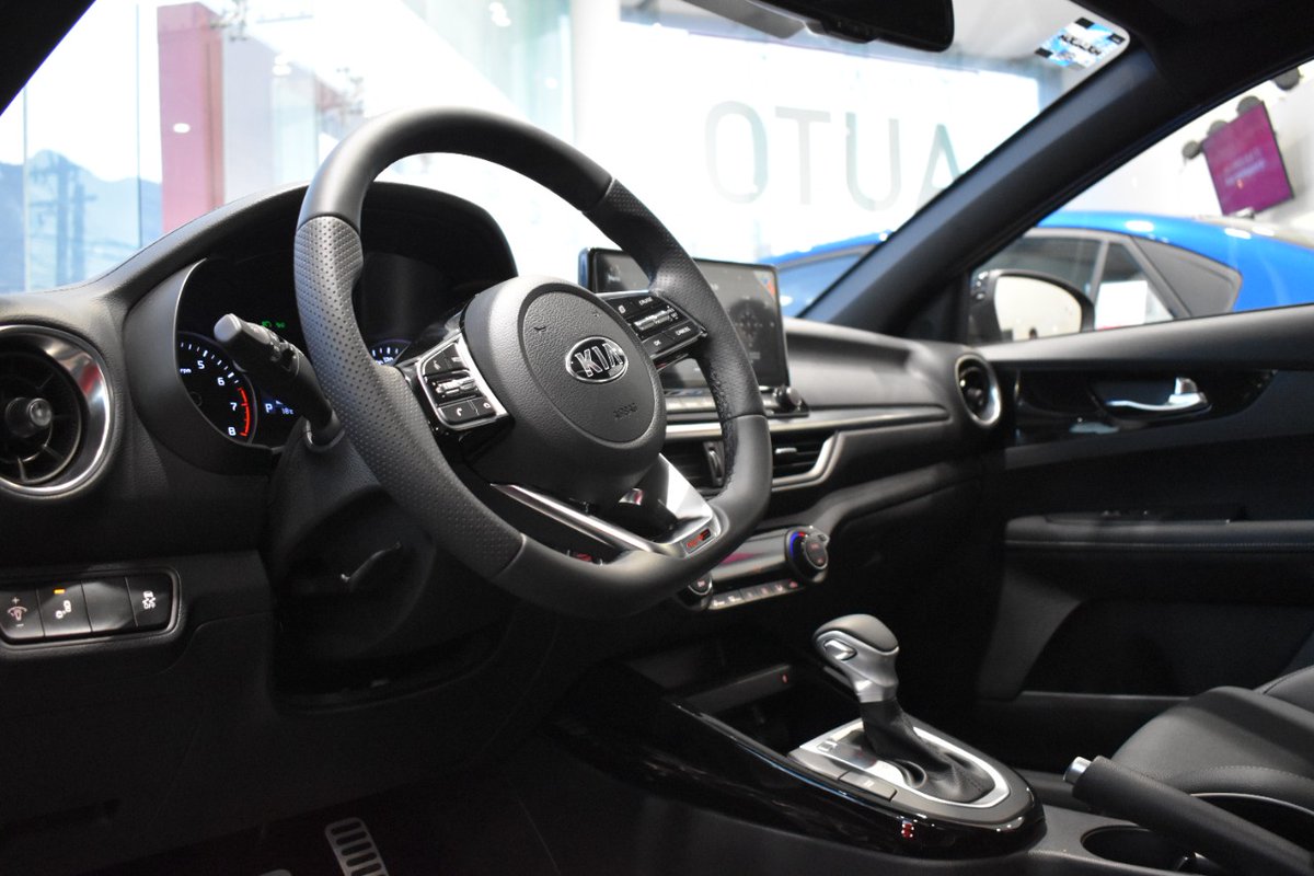 caronegroup's tweet photo. Kia Rio Sedán 2021 es proporcionada por tecnología que lo hace seguro e inteligente. ✨

Agenda con nosotros. ⬇ 
📲 WhatsApp: https://t.co/NGzybS3Vpv
📍Ubicación:  https://t.co/H42v0Rhdhb https://t.co/4wa9HmKpY8