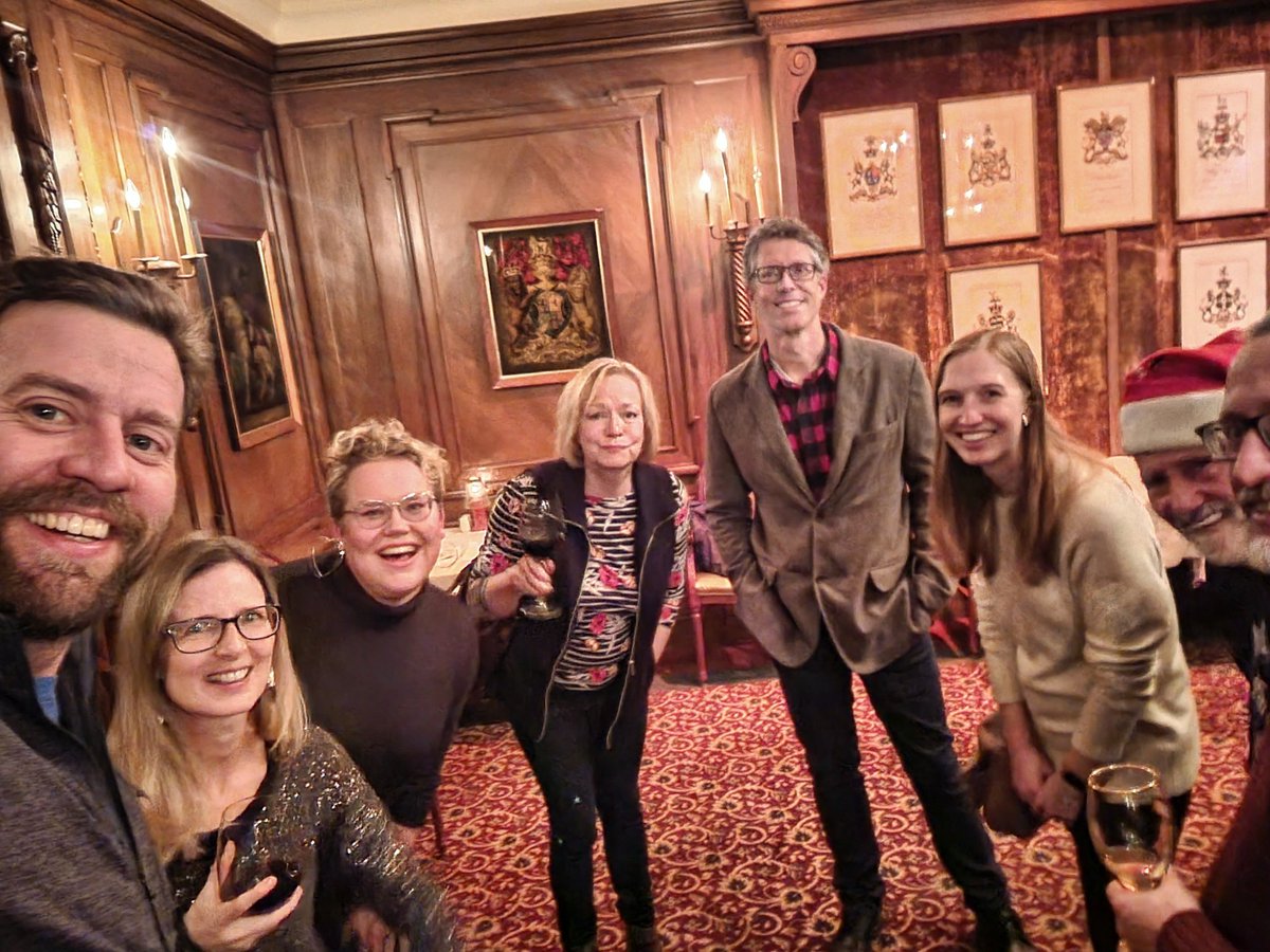 tobandyck's tweet photo. Some of the @MFWBA crew in their natural habitat - the bar. But not just any bar; one steeped in ag history. @LoungeBaileys is as gorgeous and grand as you remember. The service was fantastic, as well. So great to see everyone! Game time: find @EdWhiteMarkets https://t.co/cWlMg9RpFV