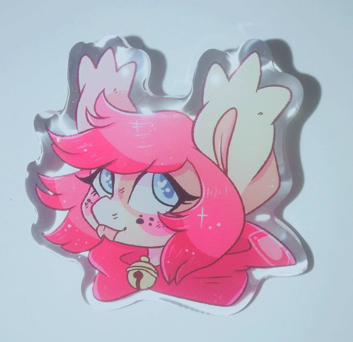 zine_oc's tweet photo. Just got merch in! It's dark right now but I'll be taking some photos in natural light soon! (pictures have a  filter) https://t.co/ozXNGhAGit