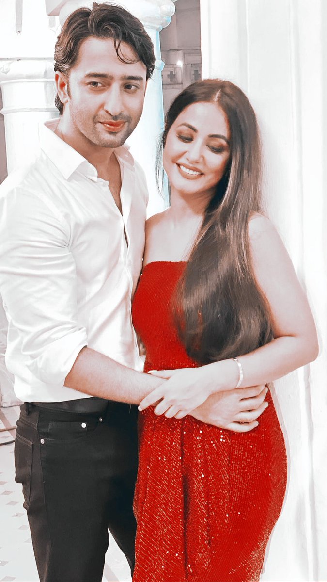 jasminkaurnagi's tweet photo. 📢 Trend Alert
#Hinaholics &amp; #Birdies are trending 👇
"MOHABBAT HAI TEASER OUT"
Tomorrow, 12pm onwards!

So guys, your participation is important 💯 with all your 🧠 and 🫀, let's rock it together 🔥
#HinaKhan #ShaheerSheikh
#ShaHina RULES🤴👸🧿 https://t.co/eht8qhxXjt
