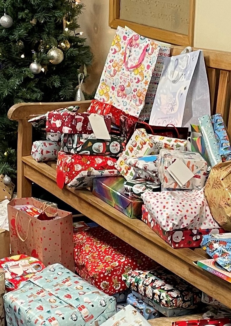 The children and families at St. Teresa's have been thinking about others during Advent and care dearly, this is shown by the Christmas presents brought in to help Homestart support families in need. Merry Christmas from us all xx