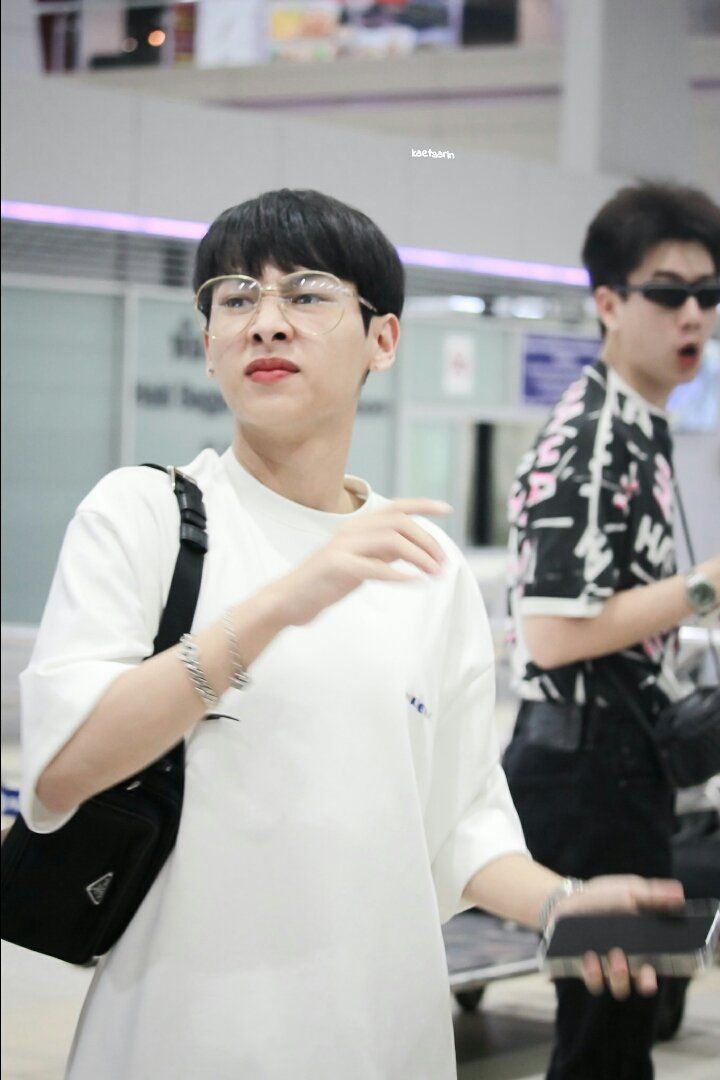 𝐇𝐨𝐮𝐫𝐥𝐲 𝐆𝐮𝐧 𝐀𝐭𝐭𝐡𝐚𝐩𝐡𝐚𝐧 (@hourlygunatp) on Twitter photo 