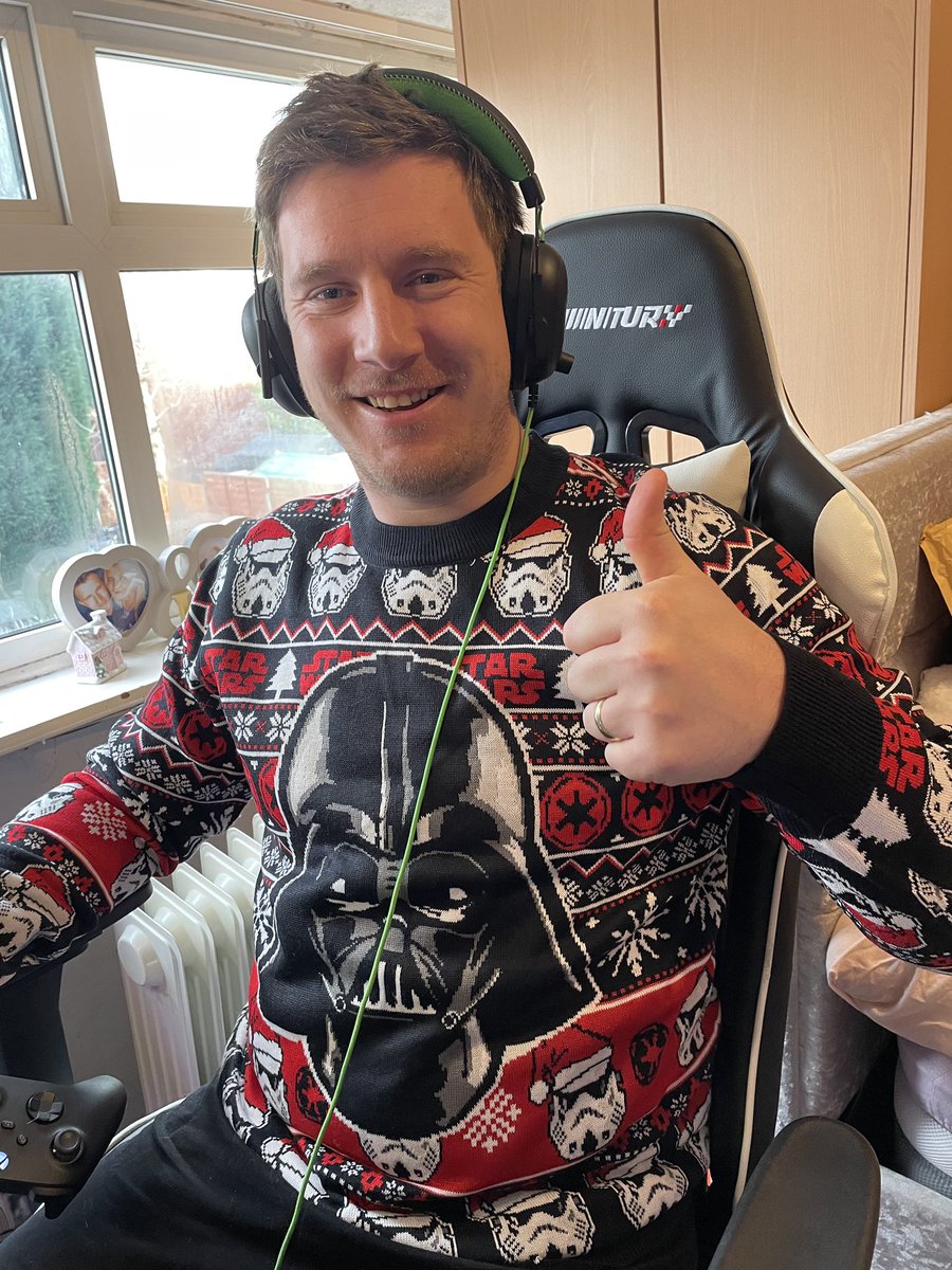 AshhhFps's tweet photo. Live now with 12 hour stream of #Halo campaign. Shots for deaths!
Getting into the Christmas spirit 🎄👌

https://t.co/Lq61S6cerK

#twitchstreaming #twitchaffiliate #twitchstreamer #LiveNow #HaloInfinitecampaign #drinks #twitchtv #gamer #SupportSmallStreamers https://t.co/KOPvIoPSTi