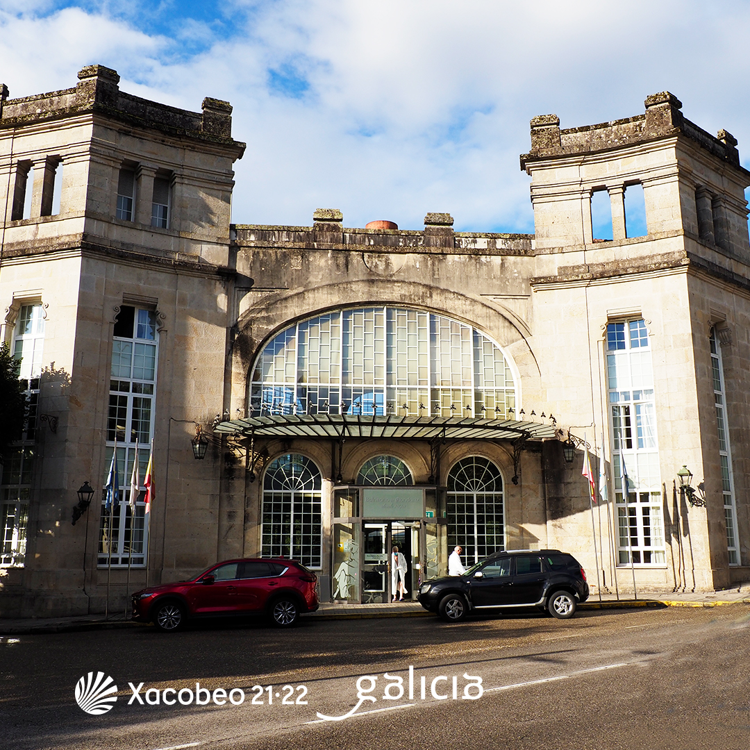 camino_xacobeo's tweet photo. Si quieres darte un buen respiro y reponer pilas entre etapas, puedes aprovechar tu recorrido por el Camino Portugués para escaparte al #Balneario de Mondariz, uno de los más conocidos de Galicia por sus aguas mineromedicinales. 

#Xacobeo #CaminoPortugués #GaliciaTermal https://t.co/h0gIxrzL02