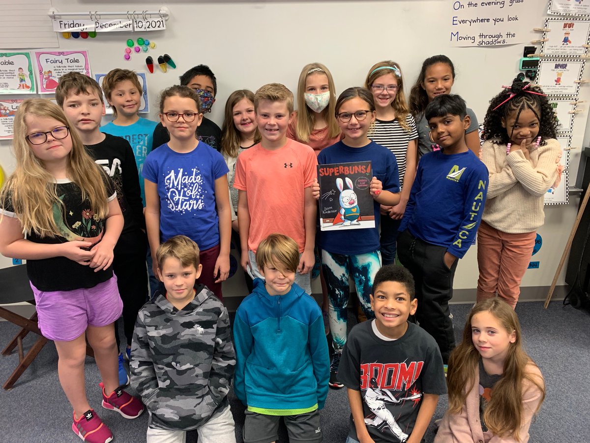 Loved being BOOKED by <a href="/AngStallbaumer/">Angie Stallbaumer</a> and enjoying this sweet book about kindness! #bearshine #mymisdreads #youvebeenbooked