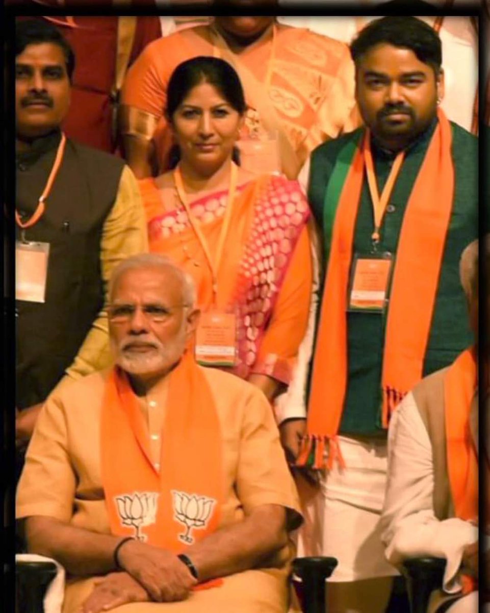 yuganternews's tweet image. ठग खुले घूम रहे हैं जिन्हें गिरफ्तार करना मोदी सरकार की जिम्मेदारी है।
बाइकबोट का भूदेव, हैलोटैक्सी का विनोद,
Rmcl का मितेश, ब्ल्यूफ़ॉक्स का मनु, कर्मभूमि का देवेंद्र, स्ट्रीट हॉक्स का विष्णु, टॉप राइड का जीत, सहारा का सुब्रत और शाइन सिटी का राशिद,
#ठगों_को_फांसी_दो @PMOIndia