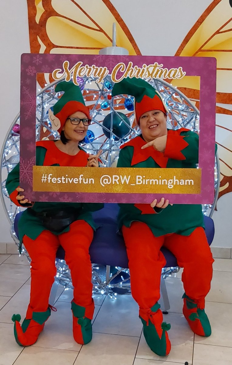 sAnDi_TT's tweet photo. @RW_Birmingham  just elfing around with @Rachy_TT 🤣🤣🤣 #festivefun https://t.co/eZX6v52XLU