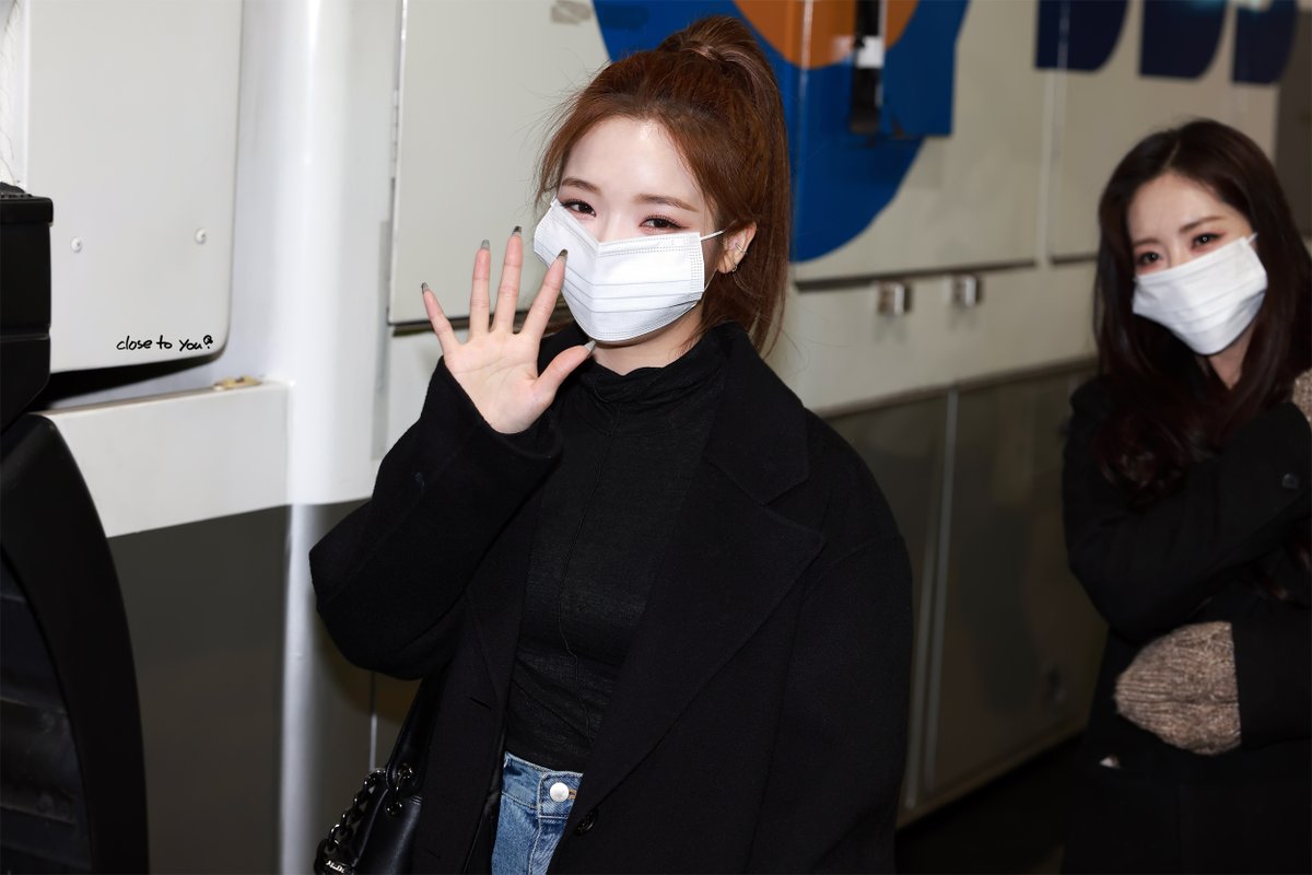 Close_to_jisun's tweet photo. 211210 골든글러브 

#노지선
#RohJisun
#fromis_9
#프로미스나인 https://t.co/kImWoqPTCd
