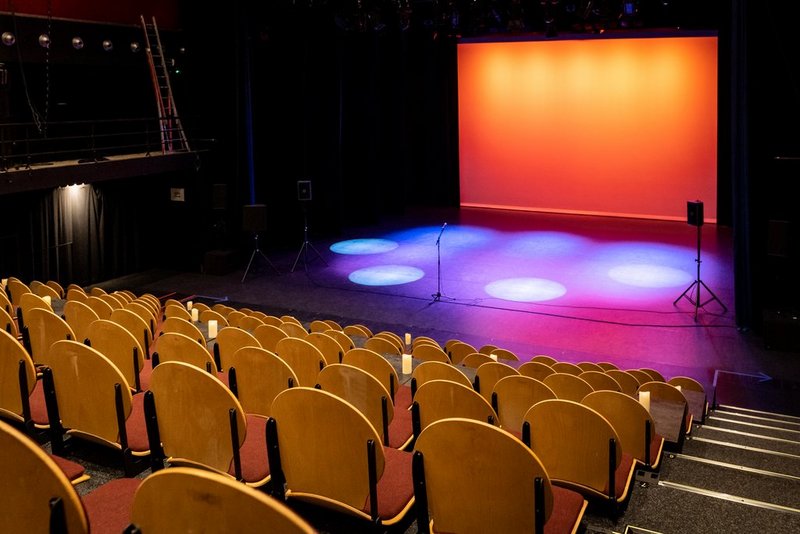 📢 VACATURE ALERT! Dit is jouw kans om bij het leukste theater van Den Haag te komen werken. We zijn namelijk op zoek naar een Huismeester (24 - 28 uur) Meer weten? Kijk dan snel op de website!
>> denieuweregentes.nl/nieuws/2021/09…