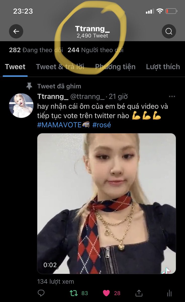 thách mọi người làm đc 2000 tweet và retweet của mình 😌😌😌 #MAMAVOTE #rosé