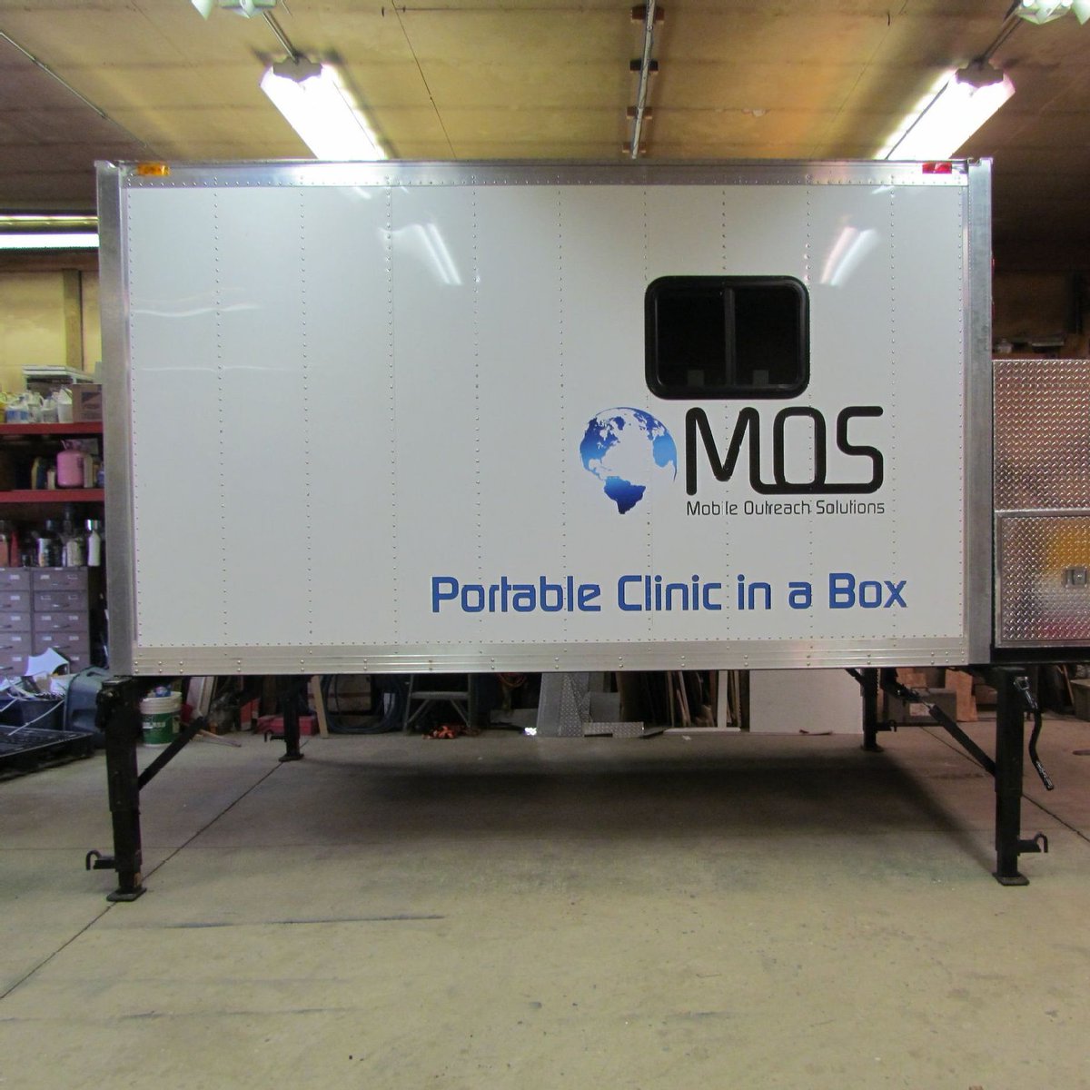 outreachsolutio's tweet photo. Your mobile unit actually serves as an incredible marketing piece for your organization. We can design and wrap these units too! 

#MobileUnitsSolutions #MobileUltraSounds #CustomizedUnits #EmergencyResponse #DisasterRelief #MedicalUnits #DentalUn#PortableClinic #PortableMobi ... https://t.co/8noplt2DcC