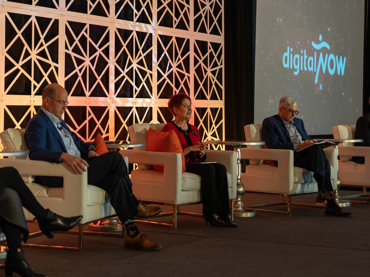 digitalNow tweet media